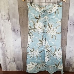 Hawaiian print strapless dress